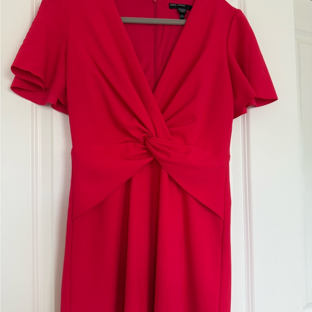 Elegant Red Knot-Front Dress